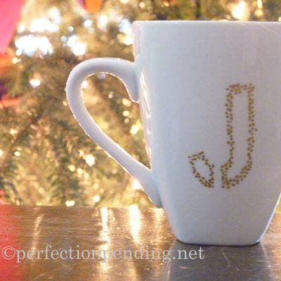 Teacher Gift Idea: Personalized Sharpie Mugs