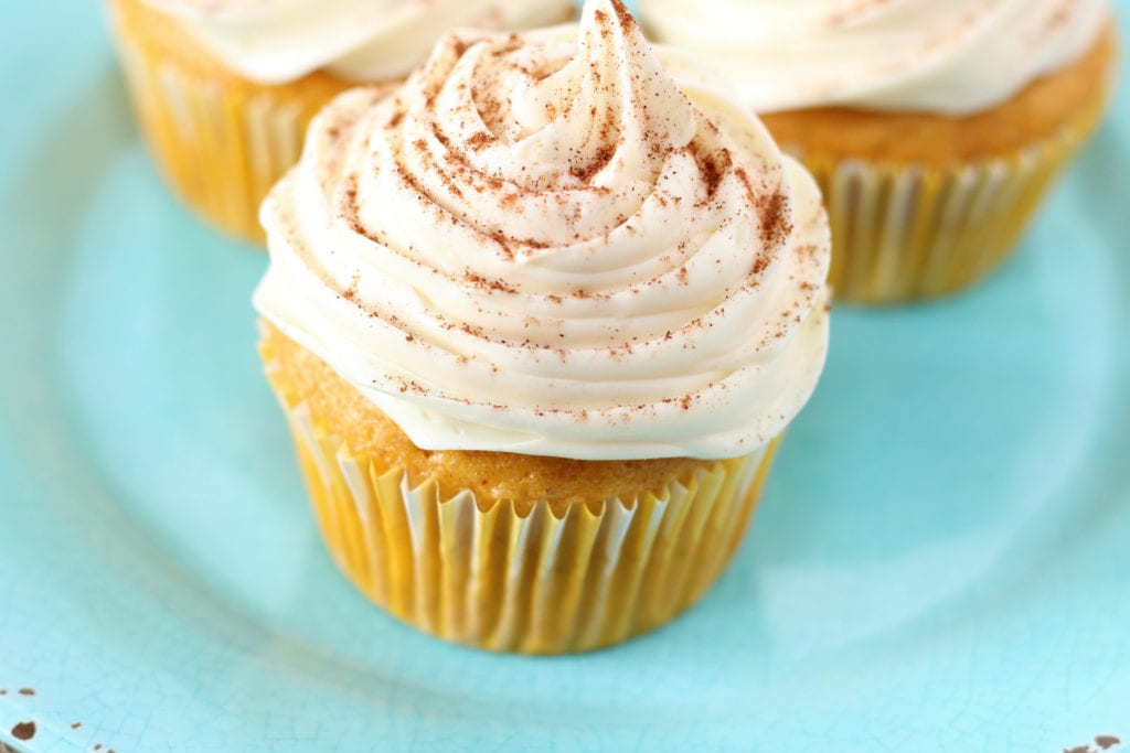 Super Easy Pumpkin Spice Cupcakes – These Light And Moist Pumpkin Cupcakes are easy to make and full of yummy pumpkin flavors that you'll love. If you're looking for the perfect fall dessert, these easy pumpkin spice cupcakes are the BEST. #fallrecipes #pumpkincupcakes #pumpkin #pumpkinspice #pumpkinrecipe #pumpkindesserts #pumpkindessertrecipe #pumpkincupcake #falldesserts