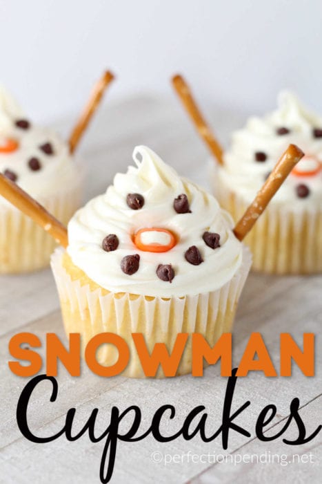 These easy snowman cupcakes kids can make are the perfect winter cupcakes. With creamy buttercream icing, chocolate chips, pretzels, and candy corn, you've got yourself the cutest snowman cupcakes your kids can make! If you're looking for a fun indoor activity, these snowman cupcakes will be a perfect idea for a snowy cold day. #kidideas #snowmancupcakes #indooractivities